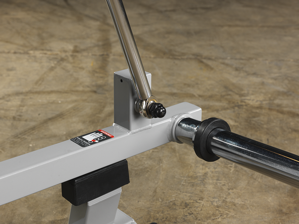 Body-Solid Pro Clubline LVLE Leverage Leg Extension